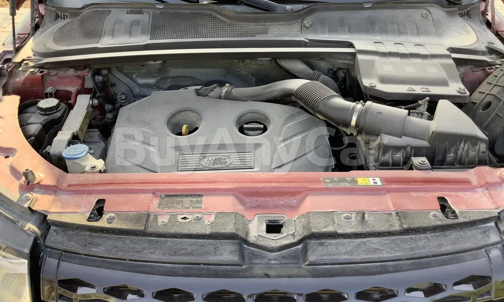 Vehicle photo 6