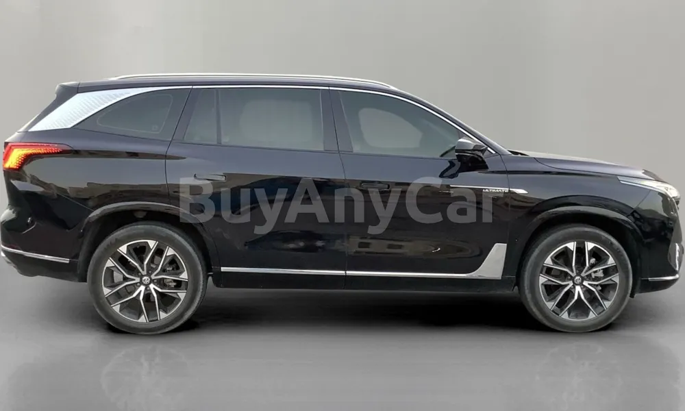 Vehicle photo 3