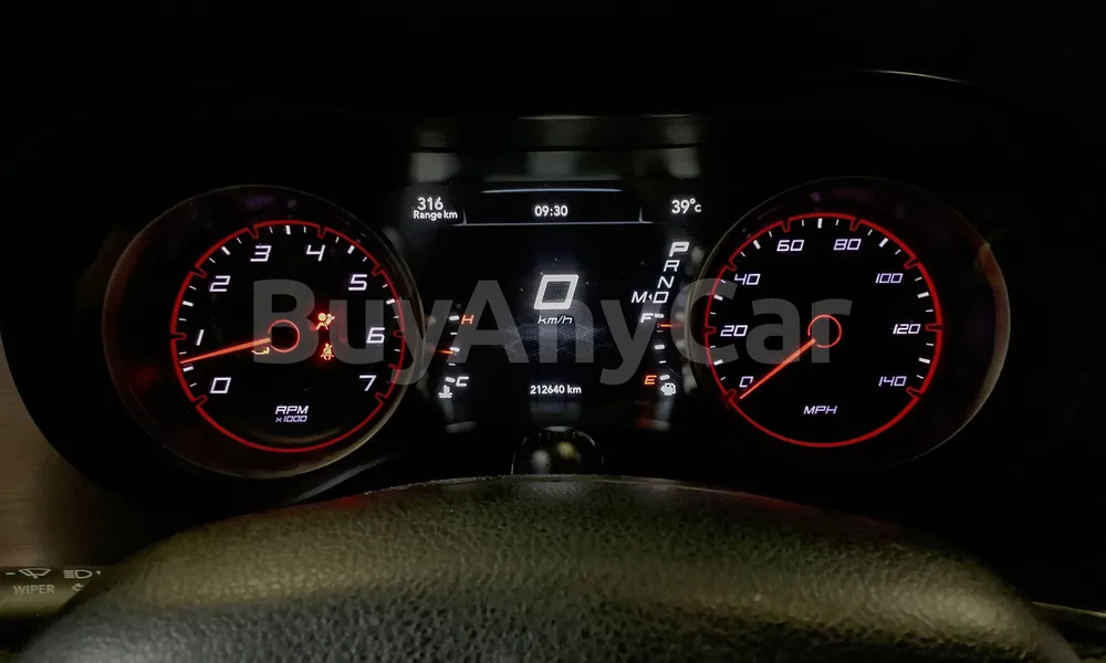 Vehicle photo 5