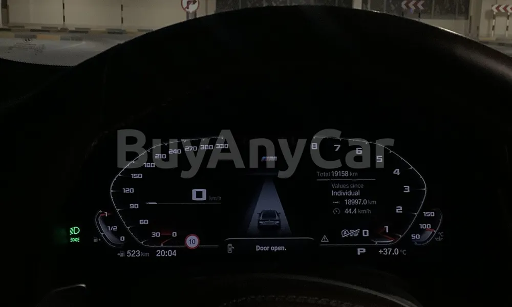 Vehicle photo 6