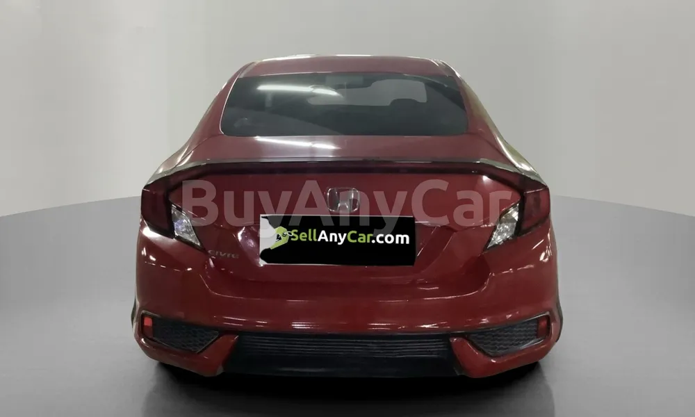 Vehicle photo 2
