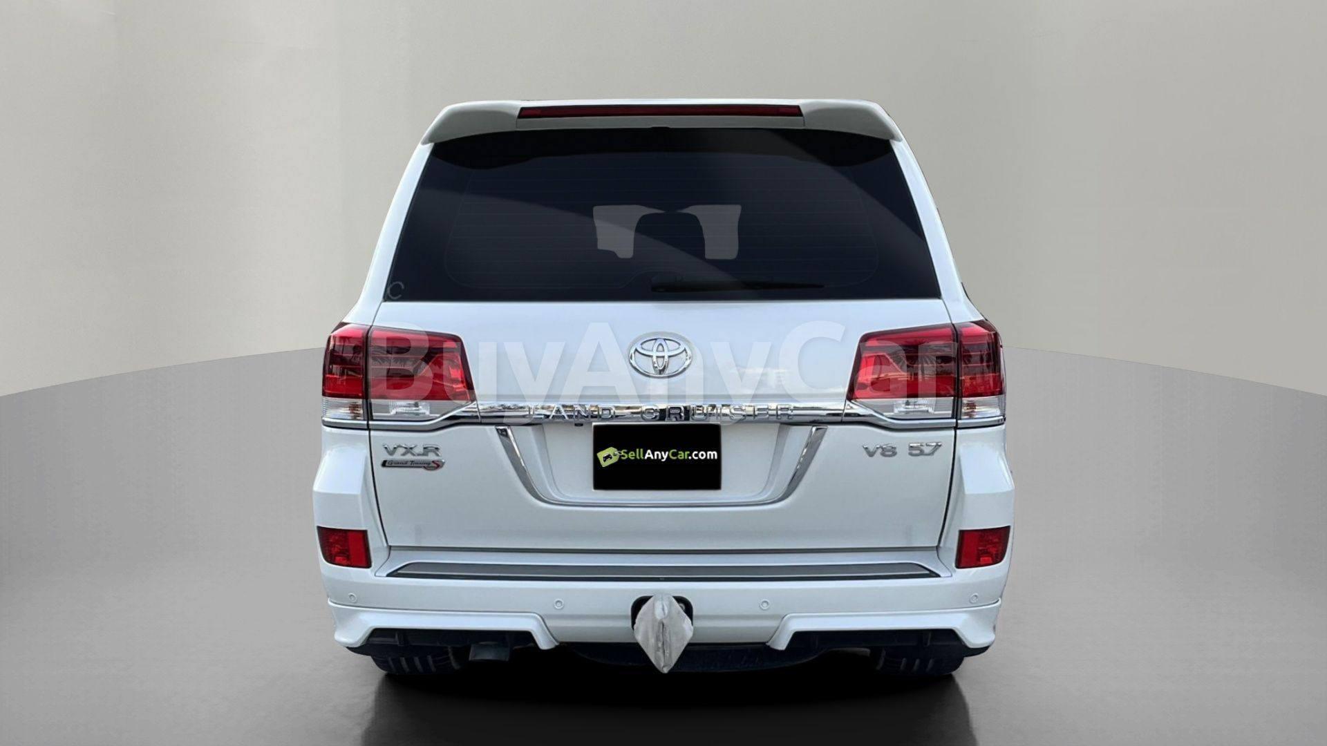 2019 Toyota Land Cruiser for Sale - White, 123K KM