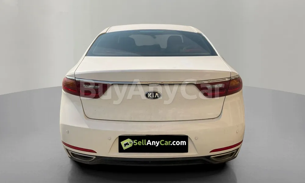 Vehicle photo 2