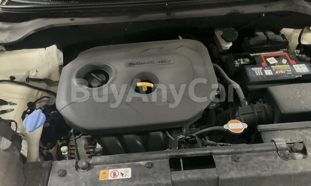 Vehicle photo 7