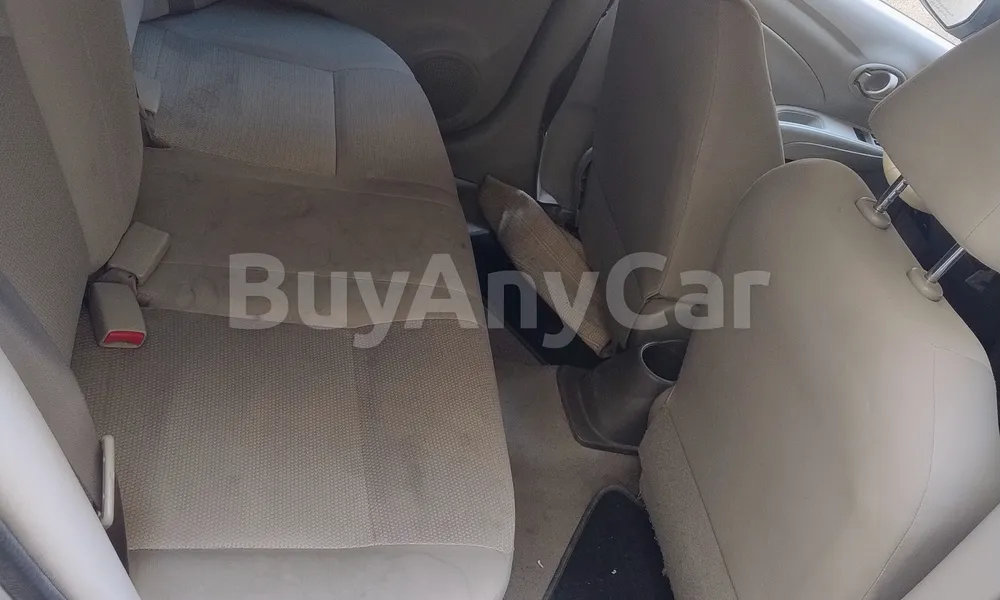 Vehicle photo 11