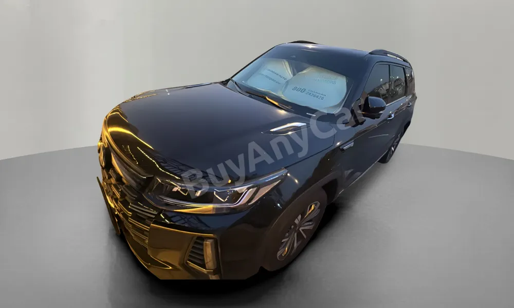Vehicle photo 1