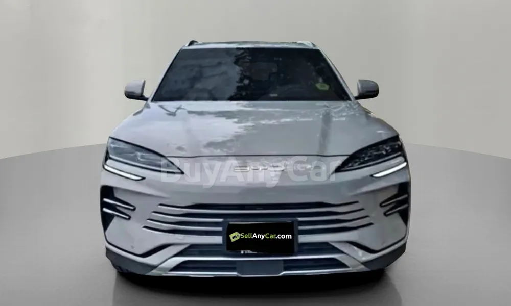 Vehicle photo 1