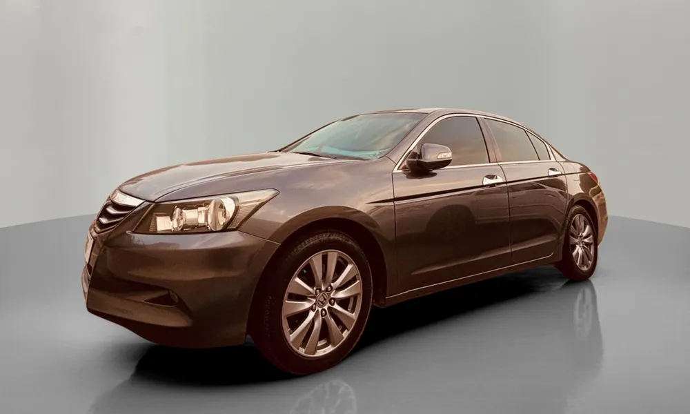 Vehicle photo 1