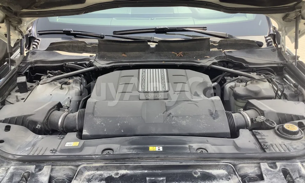 Vehicle photo 6