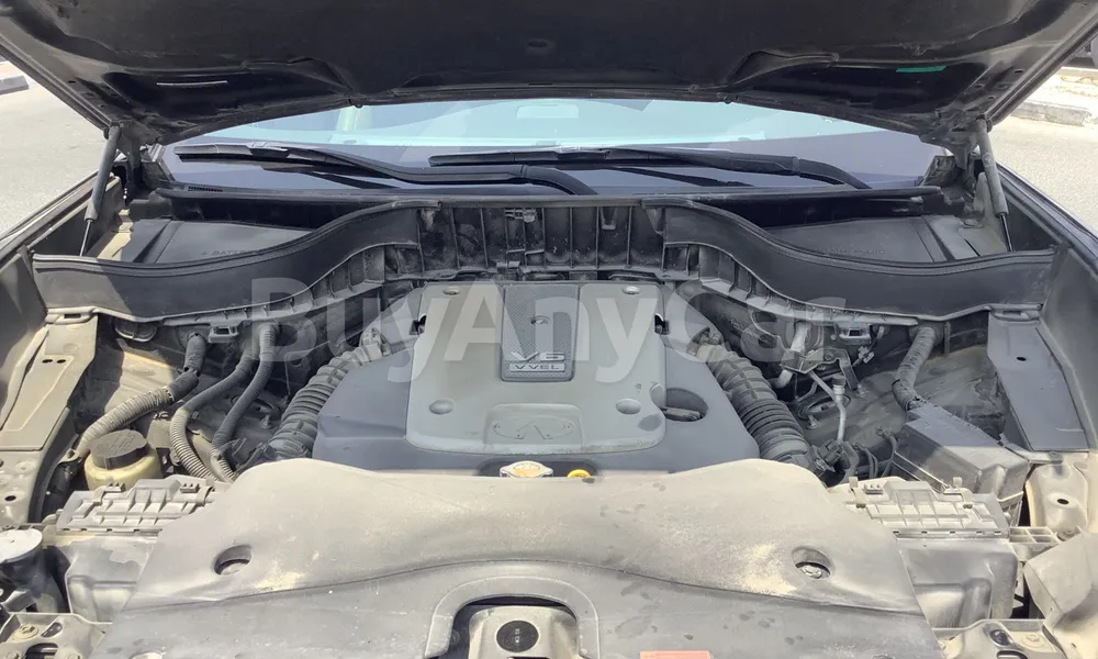 Vehicle photo 6