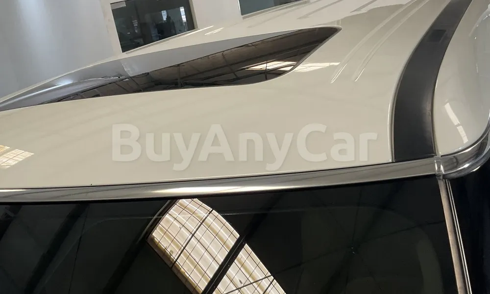 Vehicle photo 5