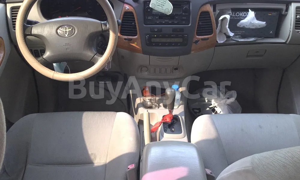 Vehicle photo 8