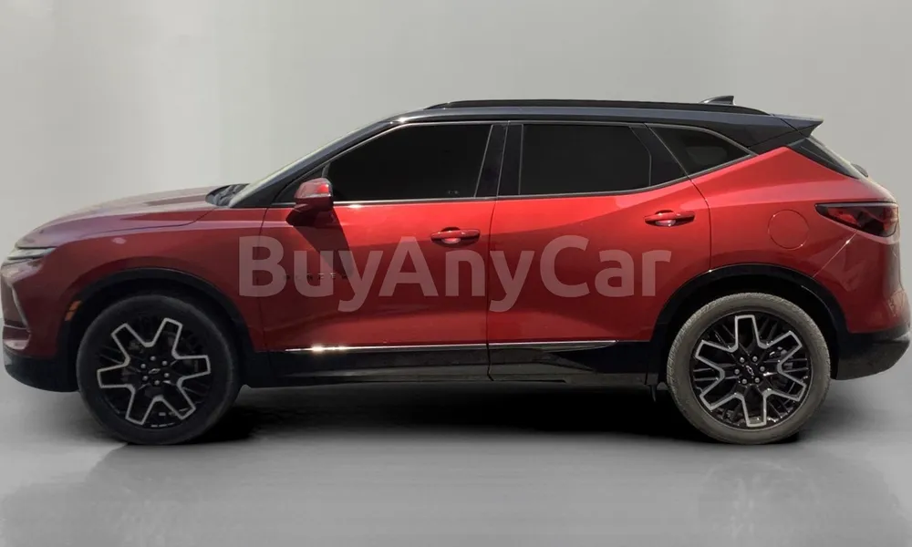 Vehicle photo 4