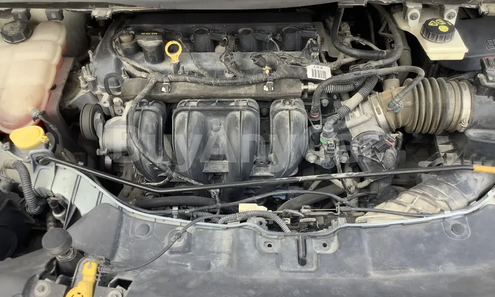 Vehicle photo 7