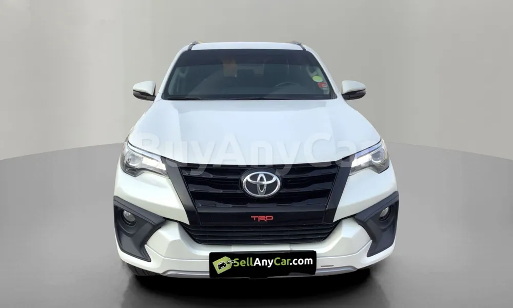 Vehicle photo 1