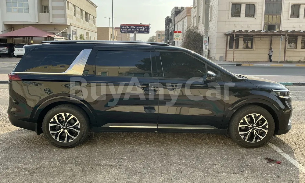 Vehicle photo 3