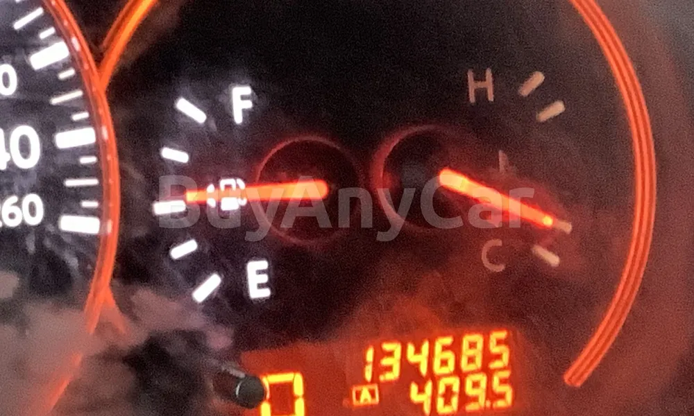 Vehicle photo 8
