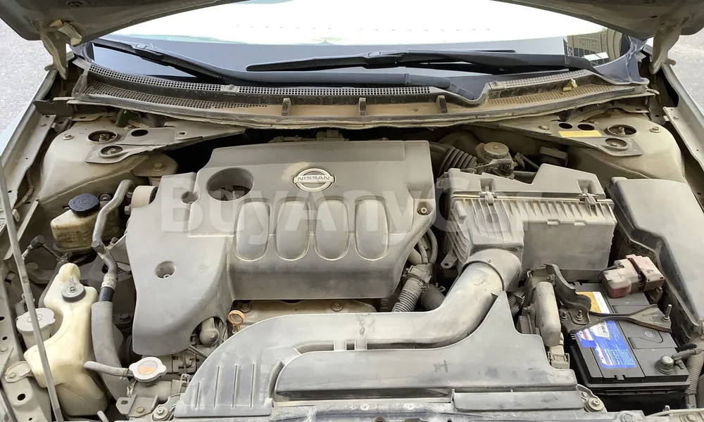 Vehicle photo 6