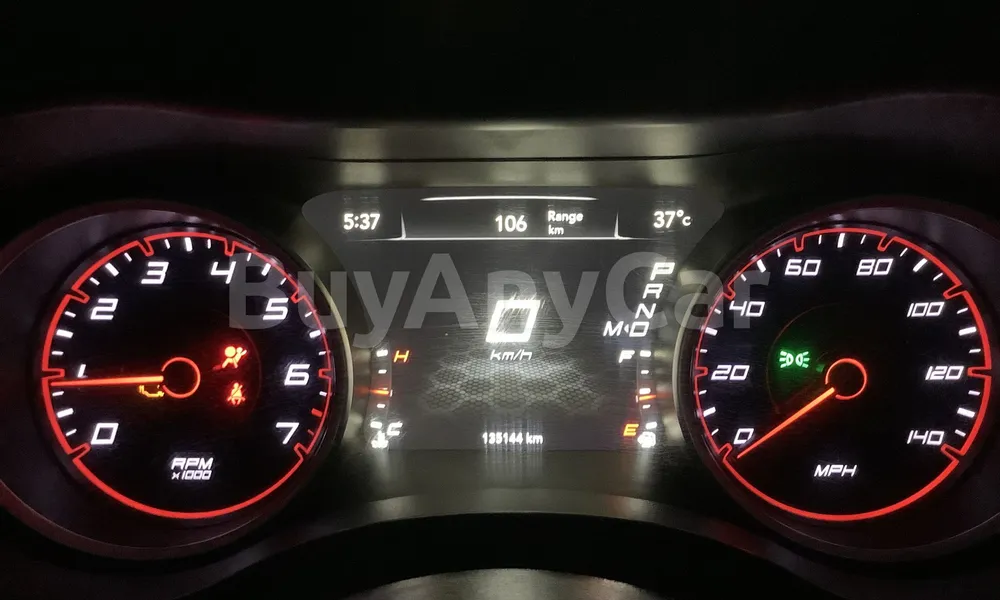 Vehicle photo 7