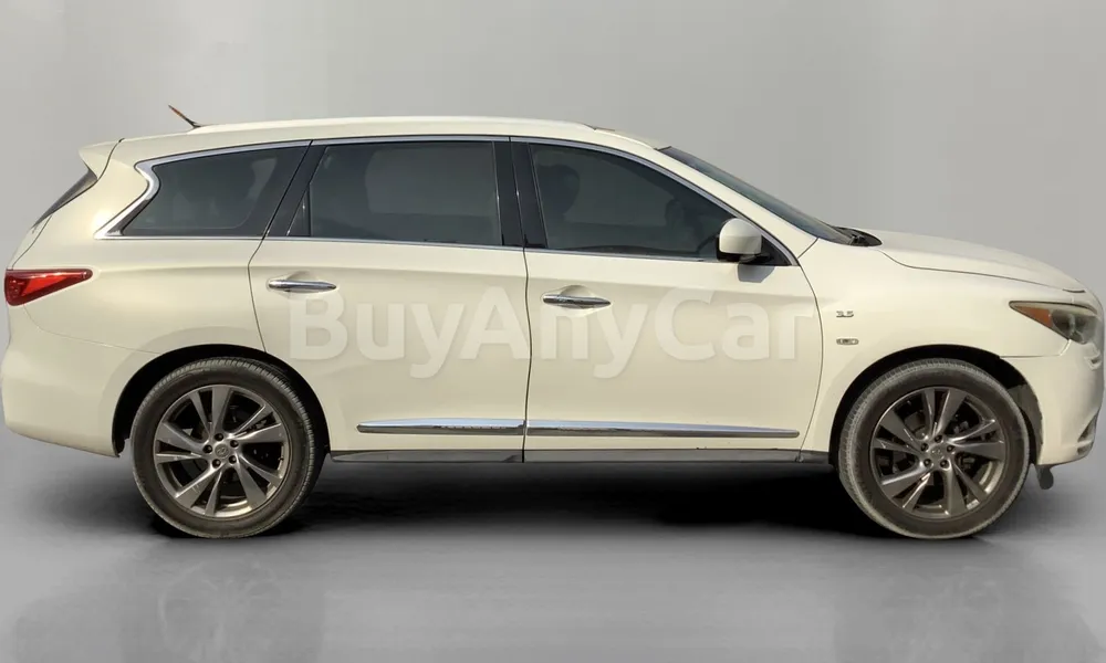 Vehicle photo 3
