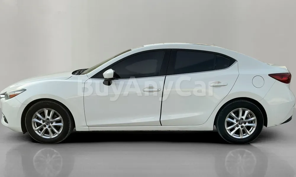 Vehicle photo 3