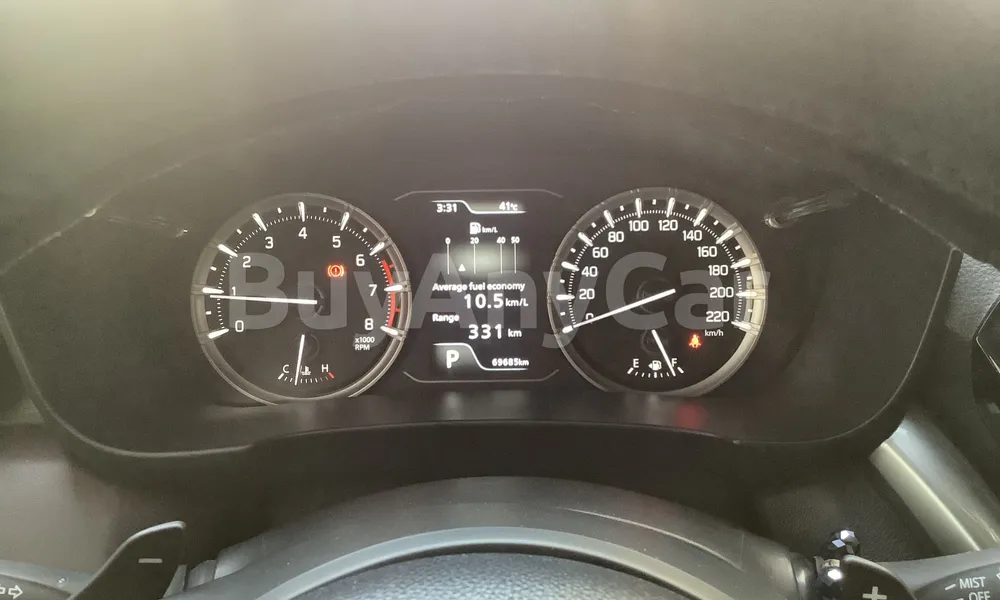 Vehicle photo 7