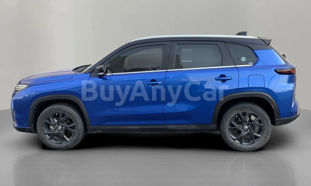Vehicle photo 4