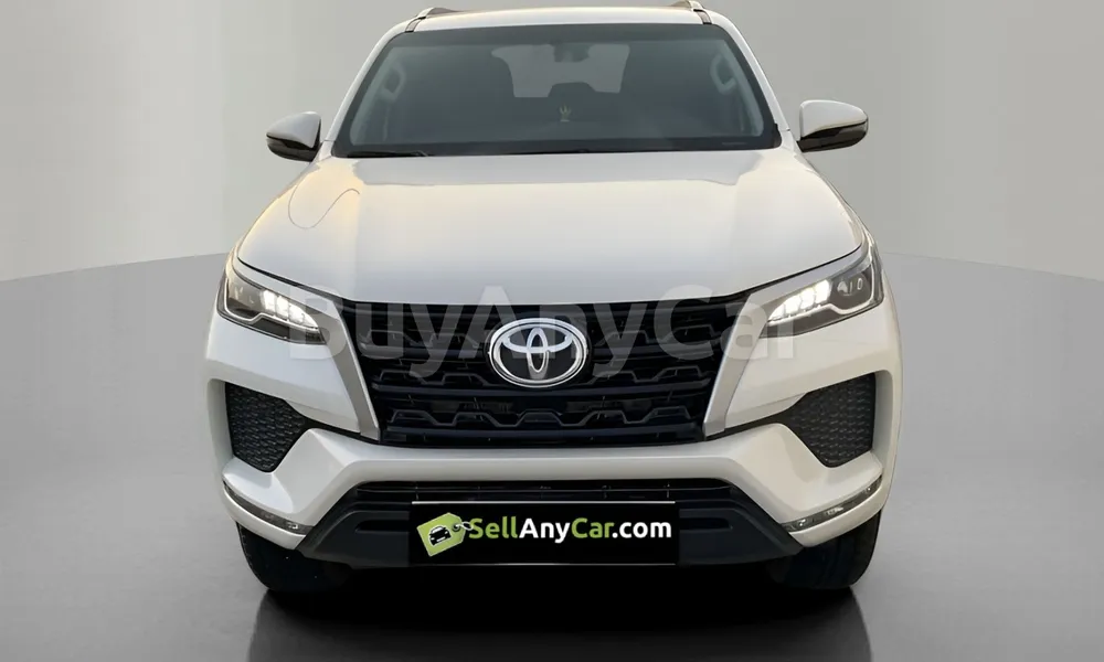 Vehicle photo 1
