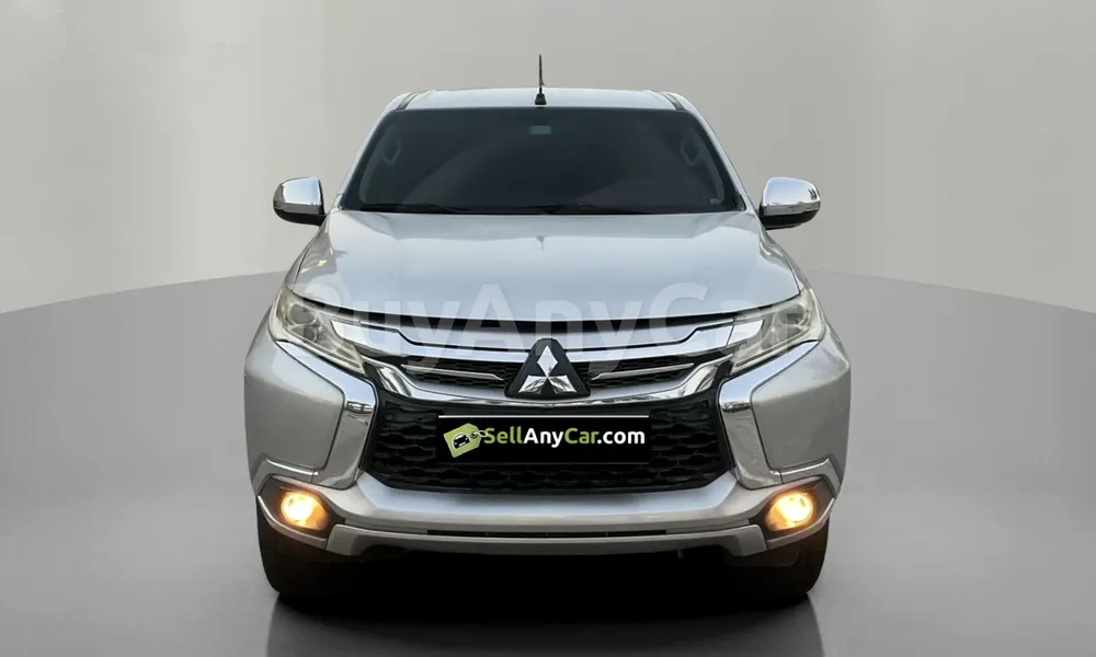 Vehicle photo 1