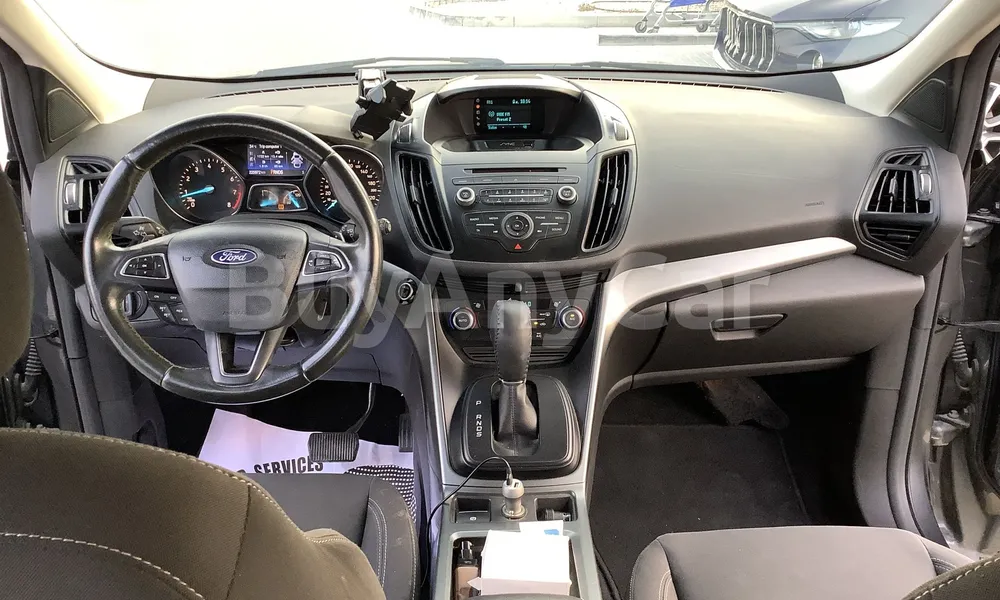 Vehicle photo 7