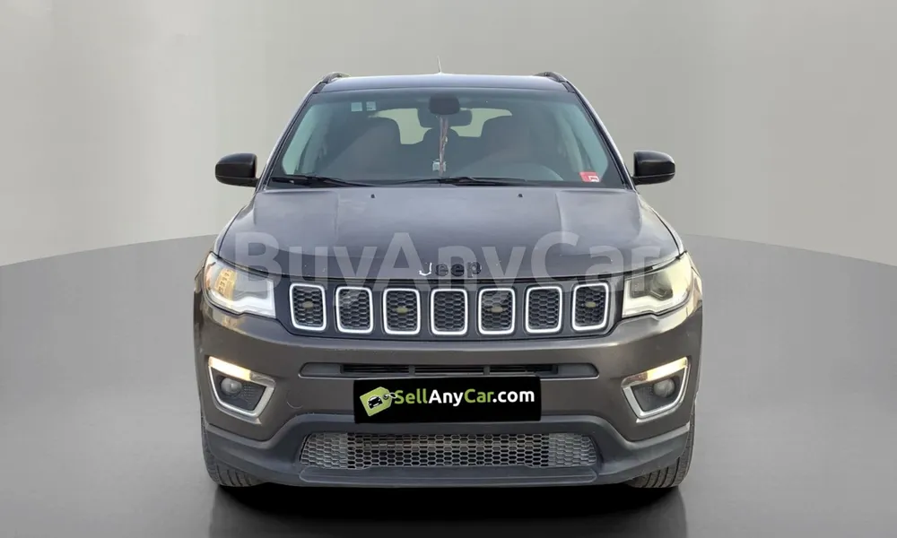 Vehicle photo 1