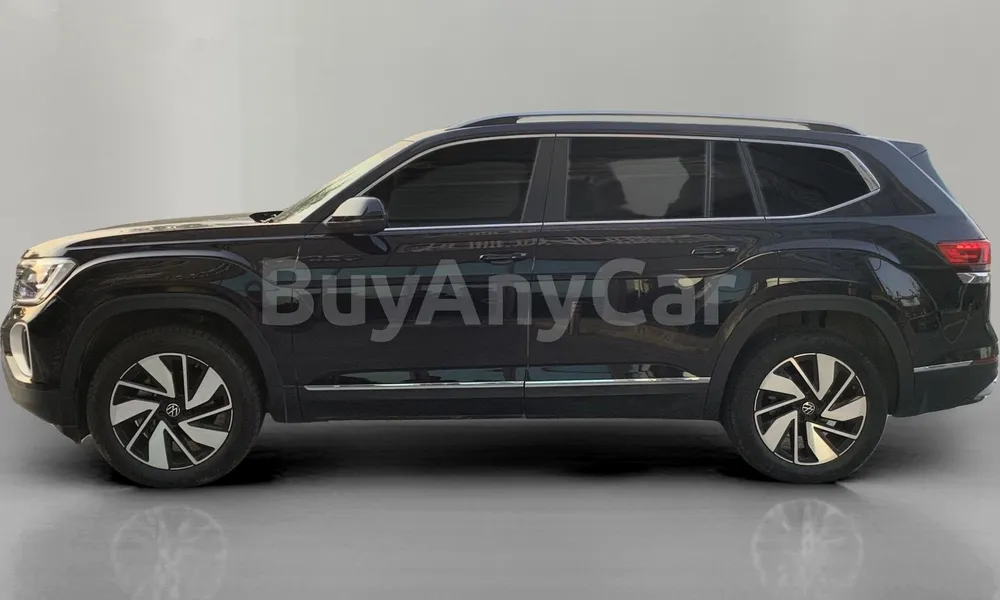 Vehicle photo 4
