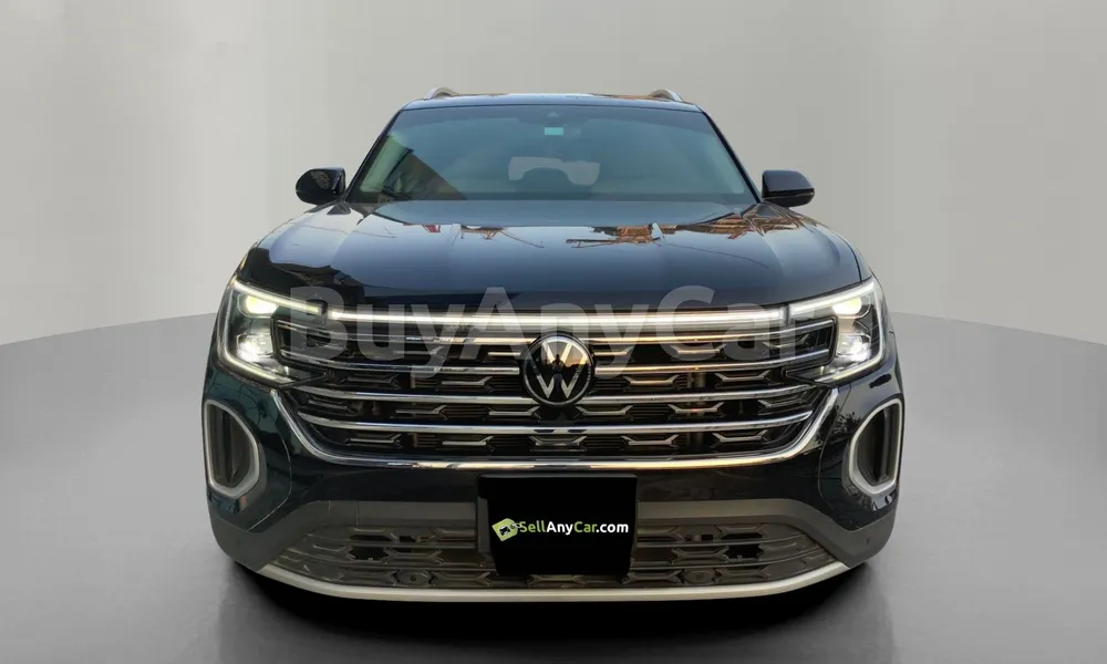 Vehicle photo 1