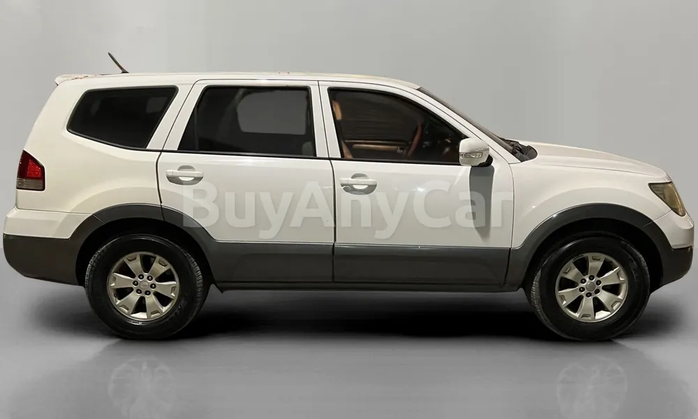 Vehicle photo 3
