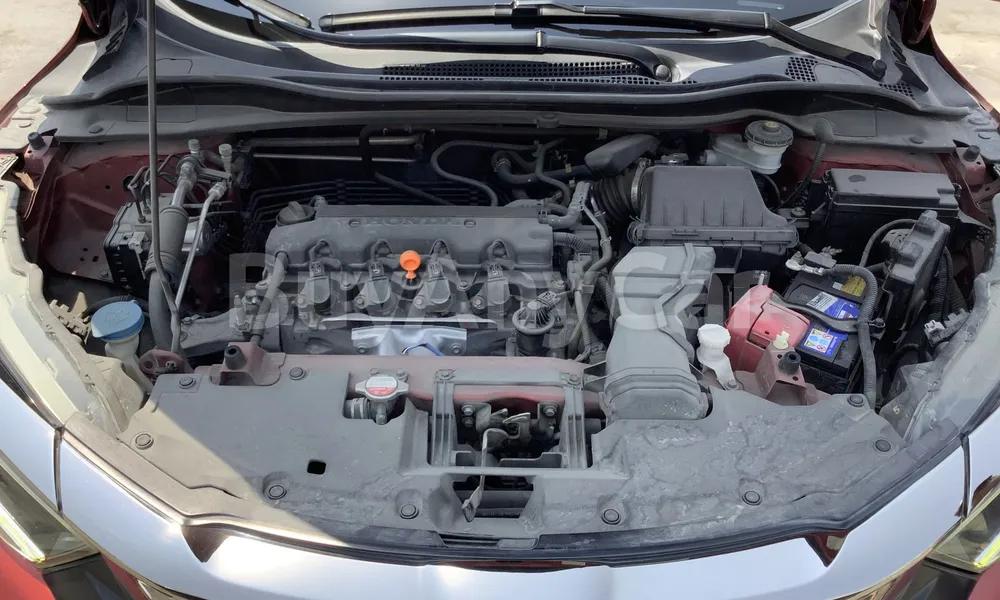 Vehicle photo 6