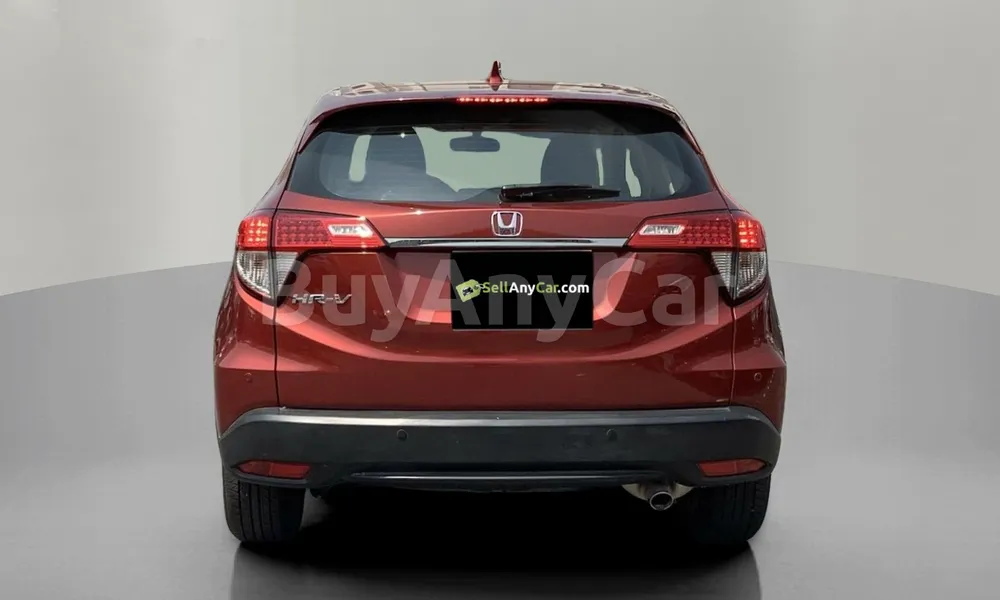 Vehicle photo 2