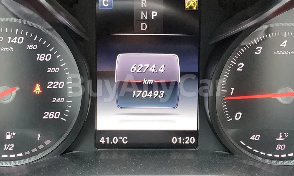 Vehicle photo 6