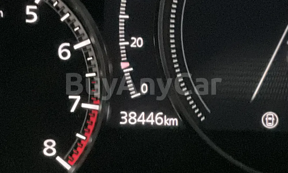 Vehicle photo 7