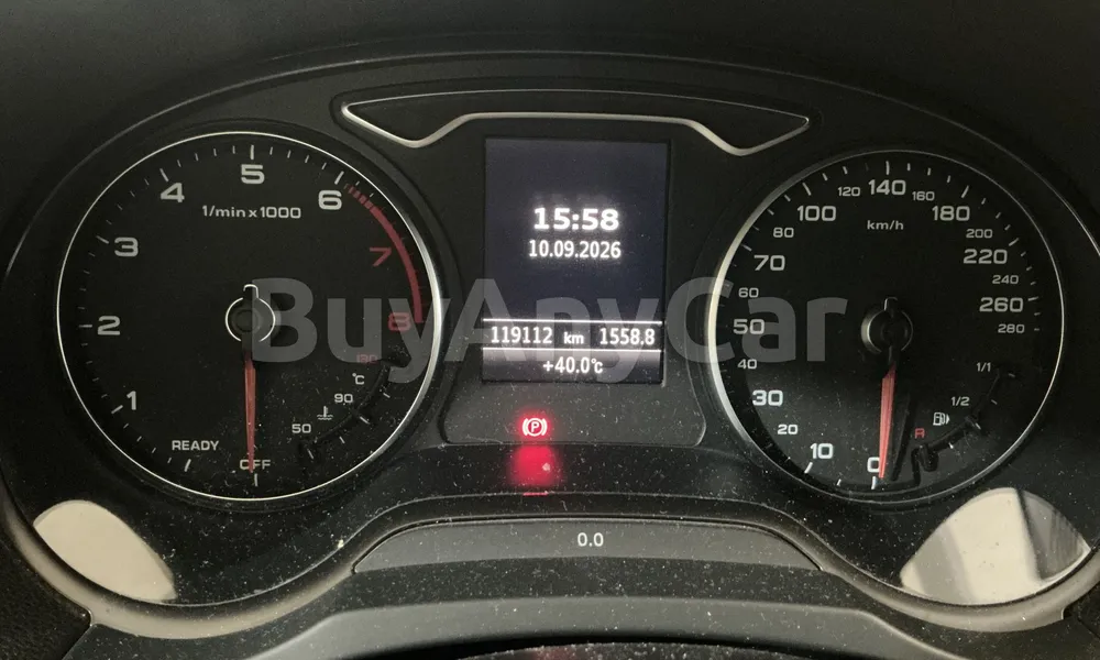 Vehicle photo 7
