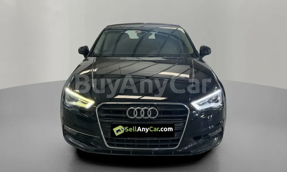 Vehicle photo 1
