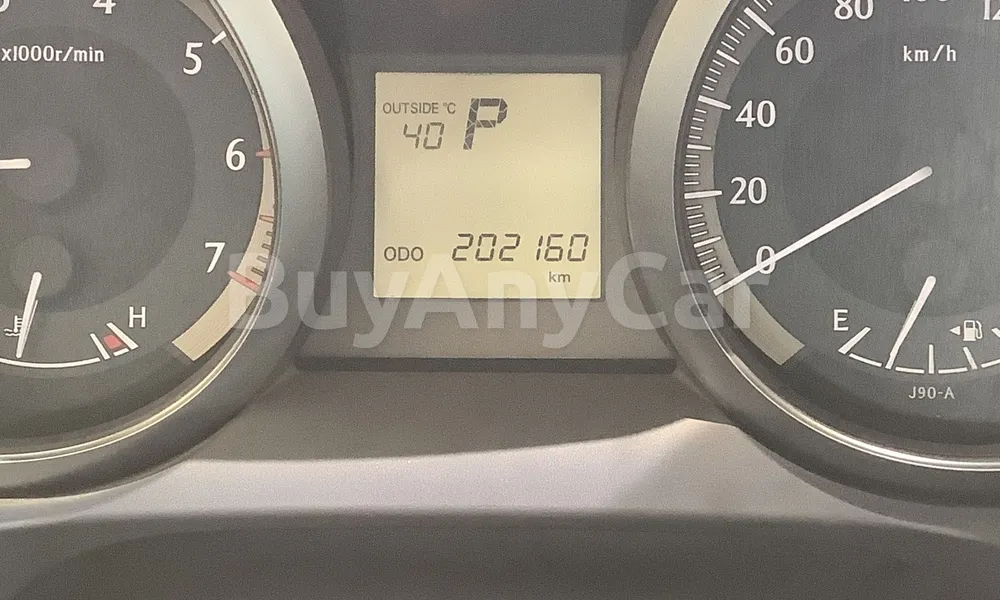 Vehicle photo 9
