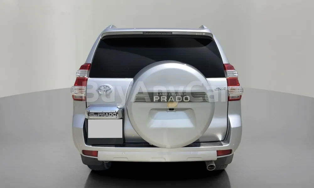 Vehicle photo 2