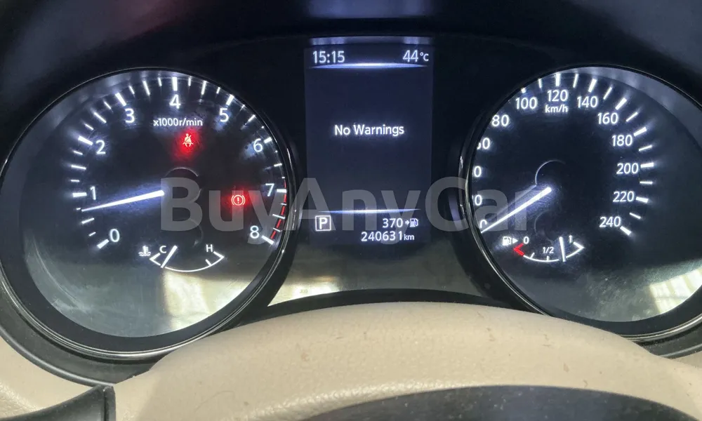 Vehicle photo 7