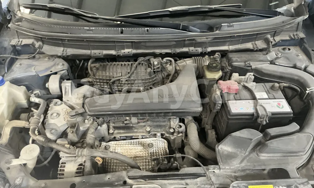 Vehicle photo 6