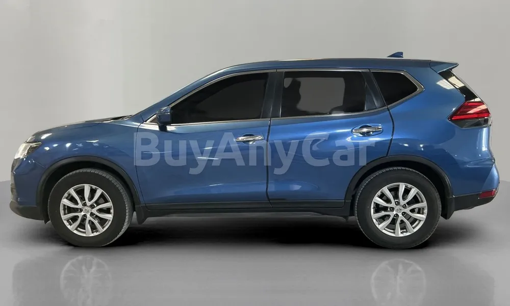 Vehicle photo 4