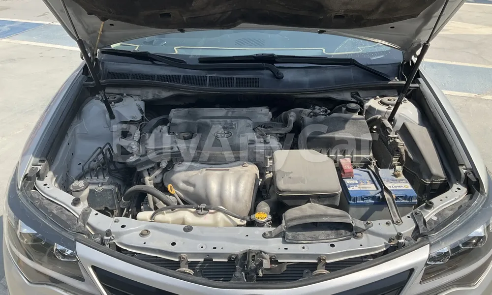 Vehicle photo 6