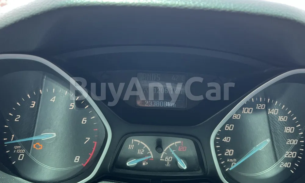 Vehicle photo 7