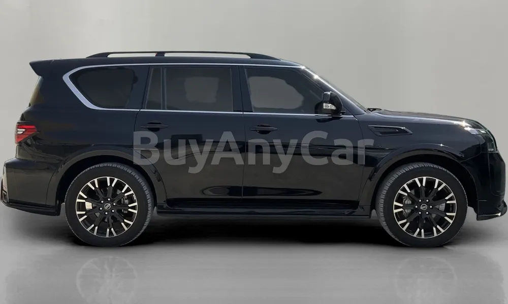 Vehicle photo 3