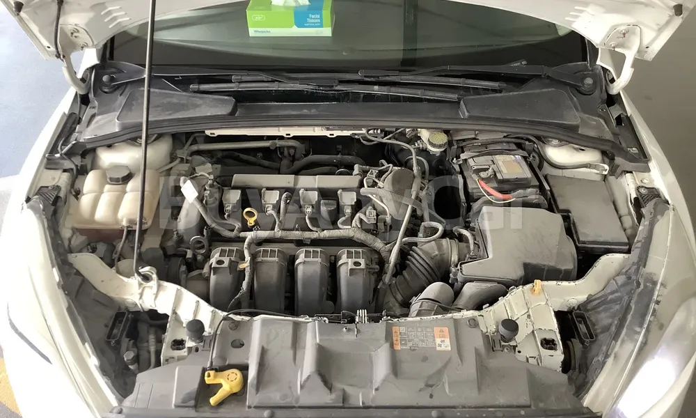 Vehicle photo 6