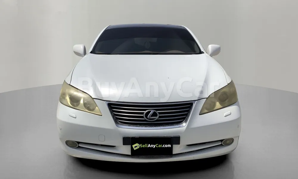 Vehicle photo 1